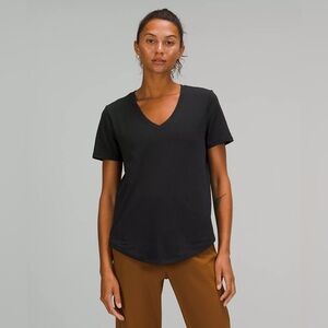 LULULEMON | Love Crew T Shirt | 10-12 (no dot) | Black
